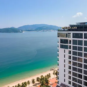 Otel Queen Ann