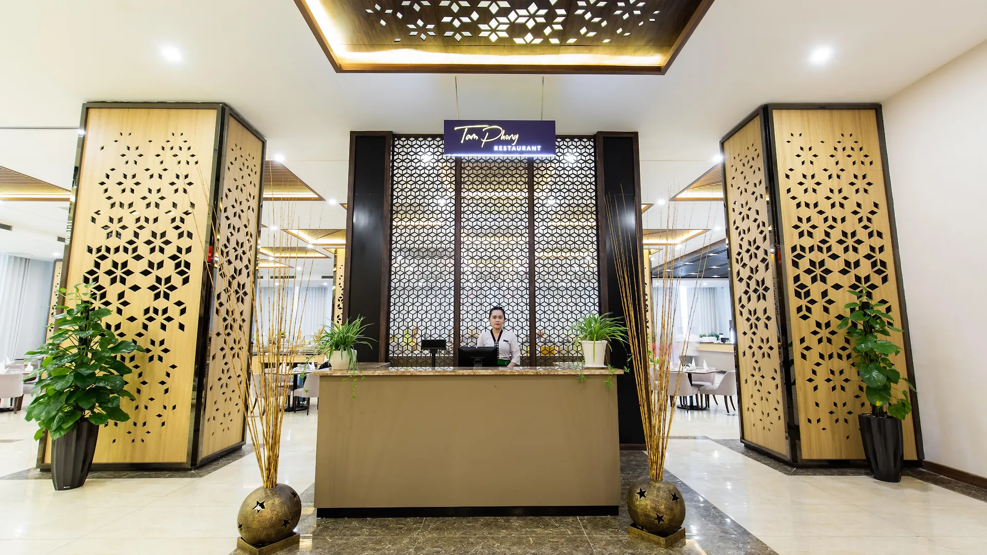 ***** Hotel Muong Thanh Luxury Vien Trieu Nha Trang Vietnam